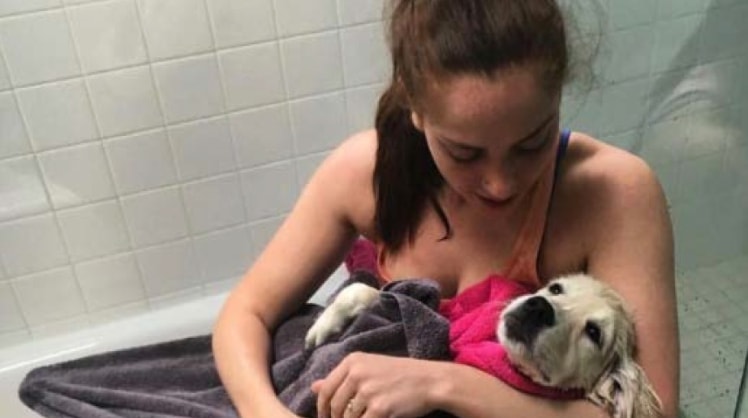 Sarah in Melbourne back image